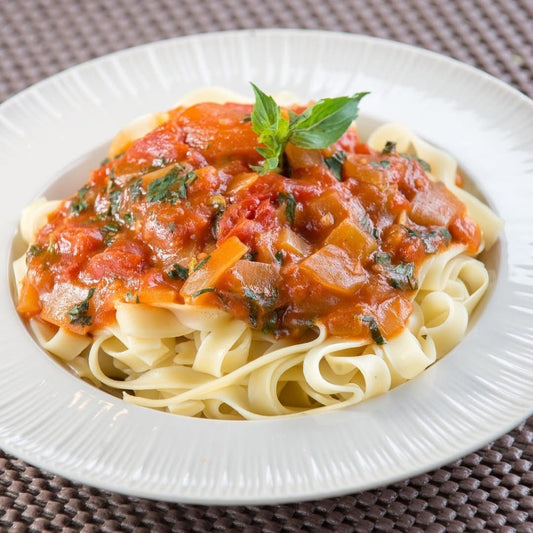 Tagliatelle, Sauce Tomate, Basilic